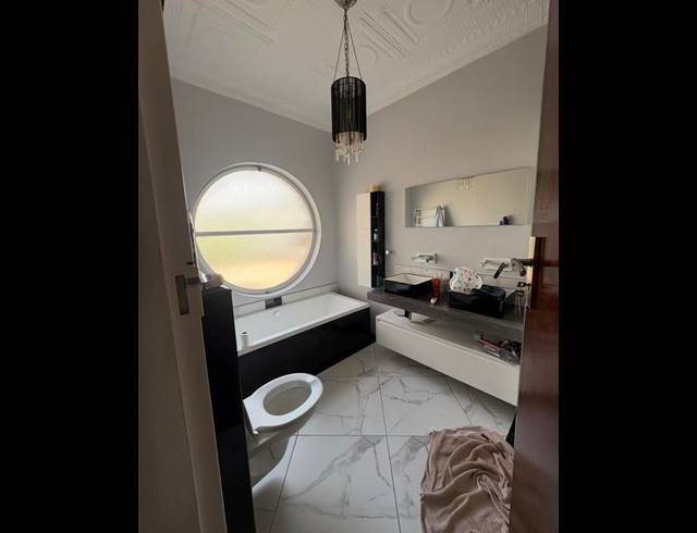 3 BEDROOM PROPERTY TO RENT IN ORANGE GROVE